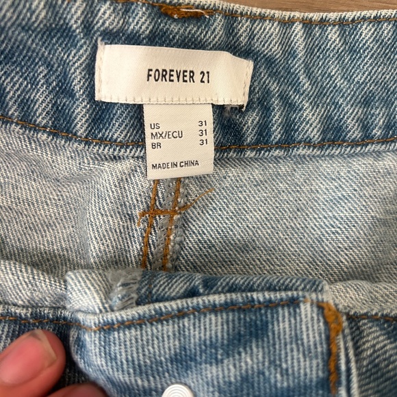 Forever 21 Denim Jean Shorts - Picture 3 of 4